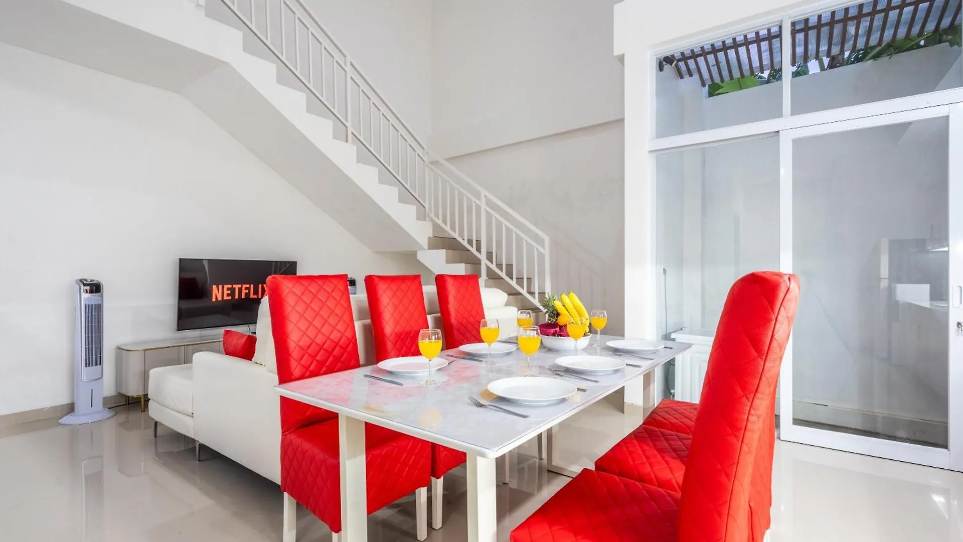 Brand New Luxury Minimalistic Villa The Toy With 3 Bedrooms Kerobokan